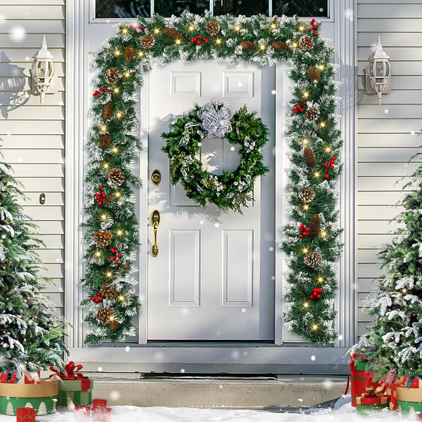 EverGlow™ – LED-Weihnachtsgirlande mit Beeren & Kiefernzweigen