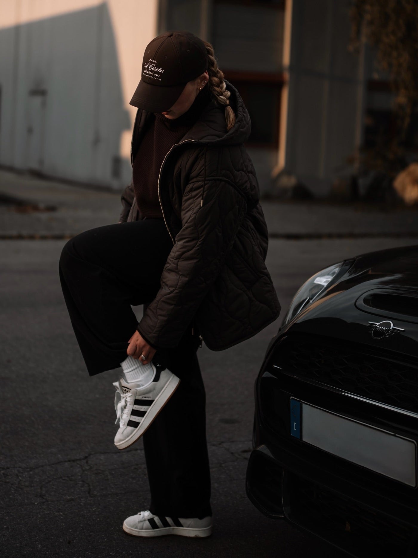 Abbie Kapuzen-Steppjacke mit Kordelzug