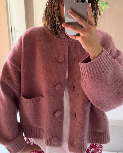 Vanessa Grob gestrickte Strickjacke