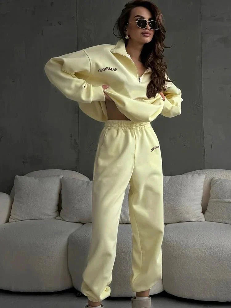 Lila Oversized Trainingsanzug Set