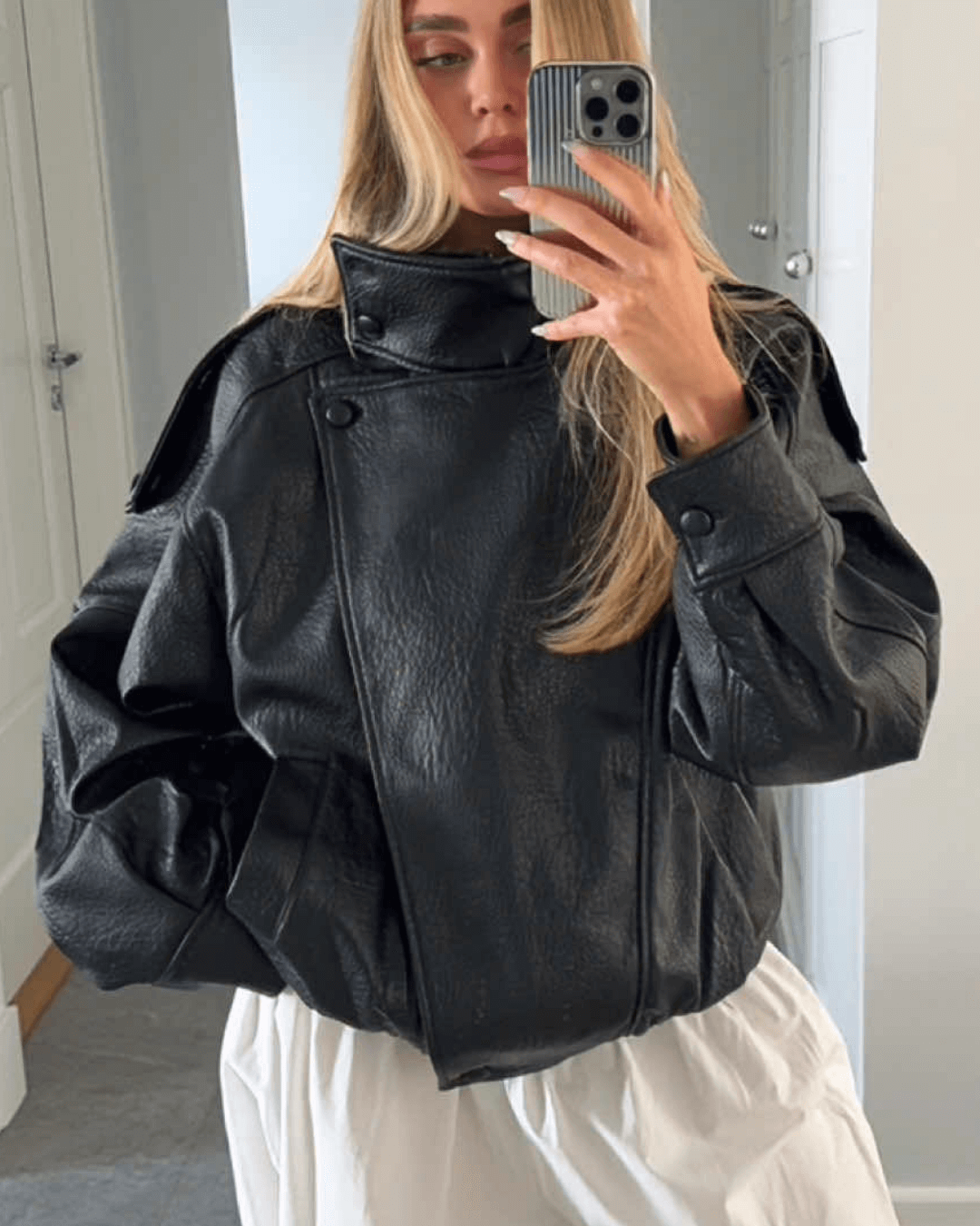 Lucille Asymmetrische Jacke in Lederoptik